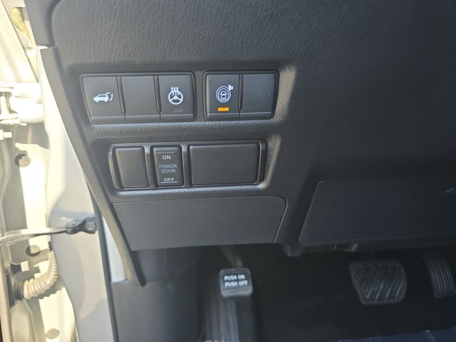 2024 Nissan Armada SL photo 25