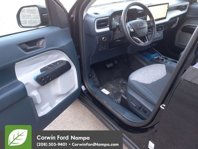 2025 Ford Maverick XLT photo 9