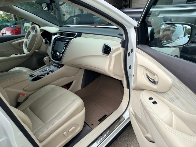 2018 Nissan Murano Platinum photo 2