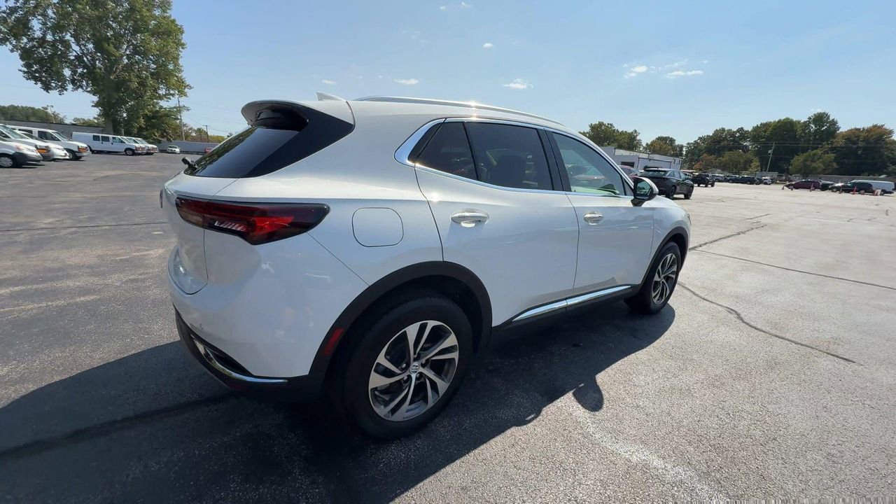 2023 Buick Envision Essence photo 8
