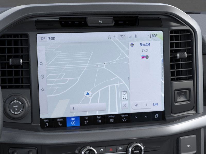 2025 Ford F-150 XLT photo 13