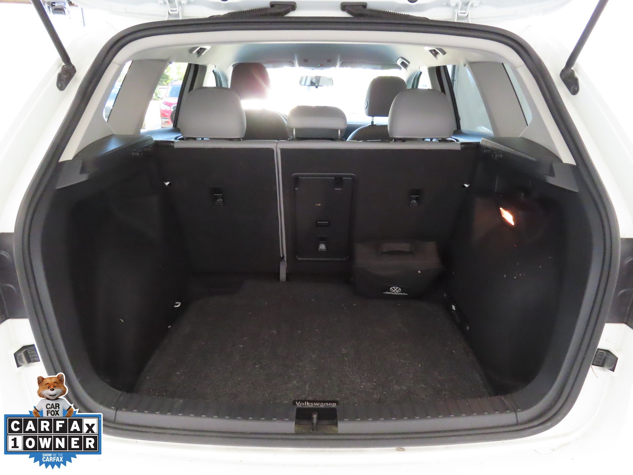 2022 Volkswagen Taos SE photo 20
