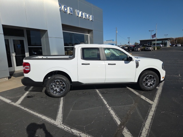 2025 Ford Maverick XLT photo 4