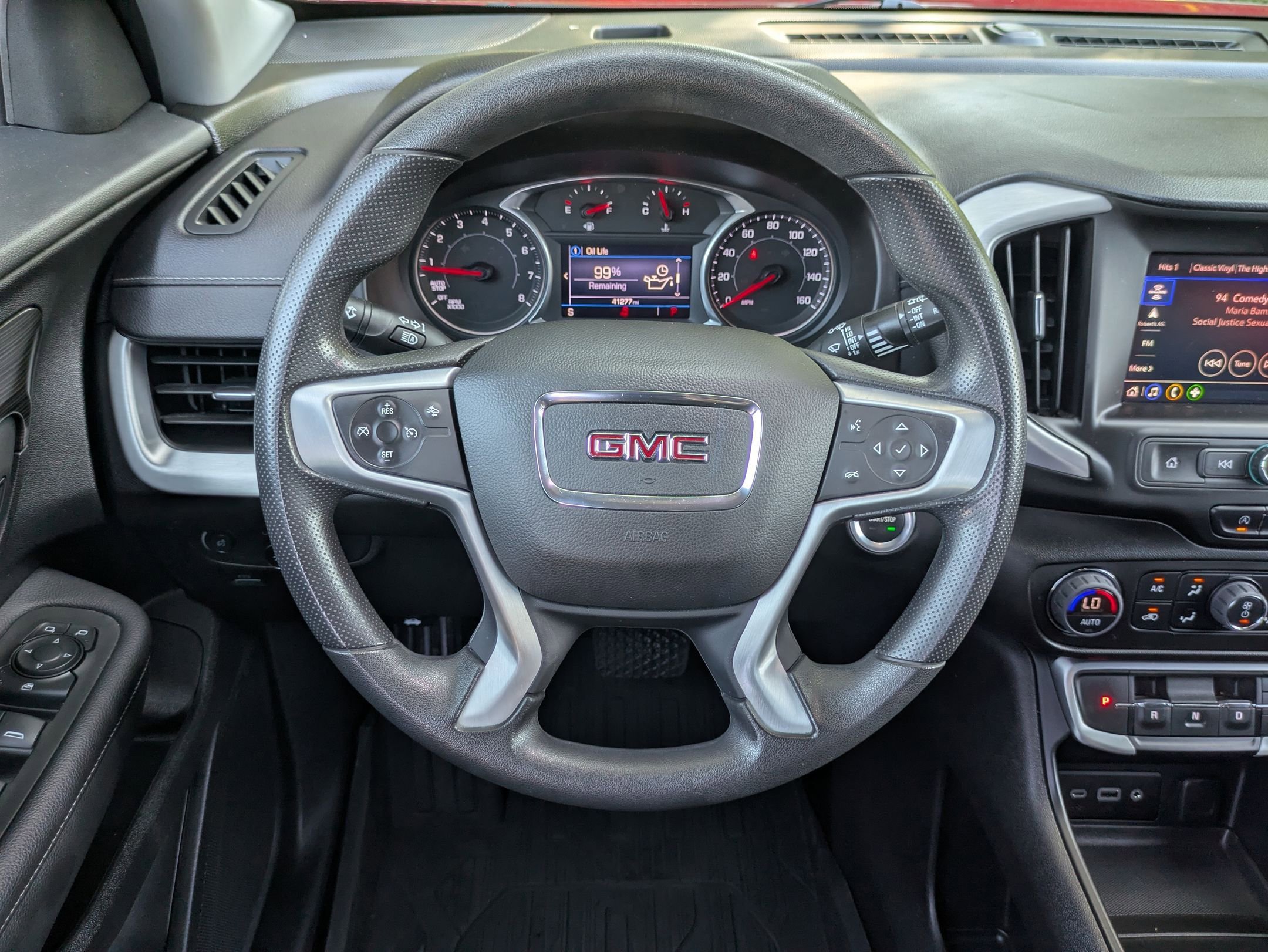 2022 Gmc Terrain SLE photo 16