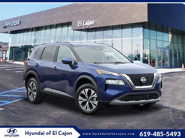 2023 Nissan Rogue SV's photo