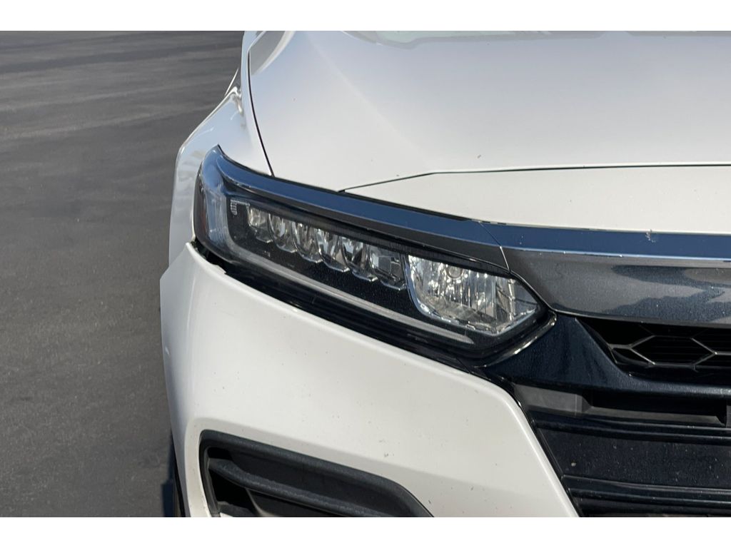 2020 Honda Accord LX photo 11