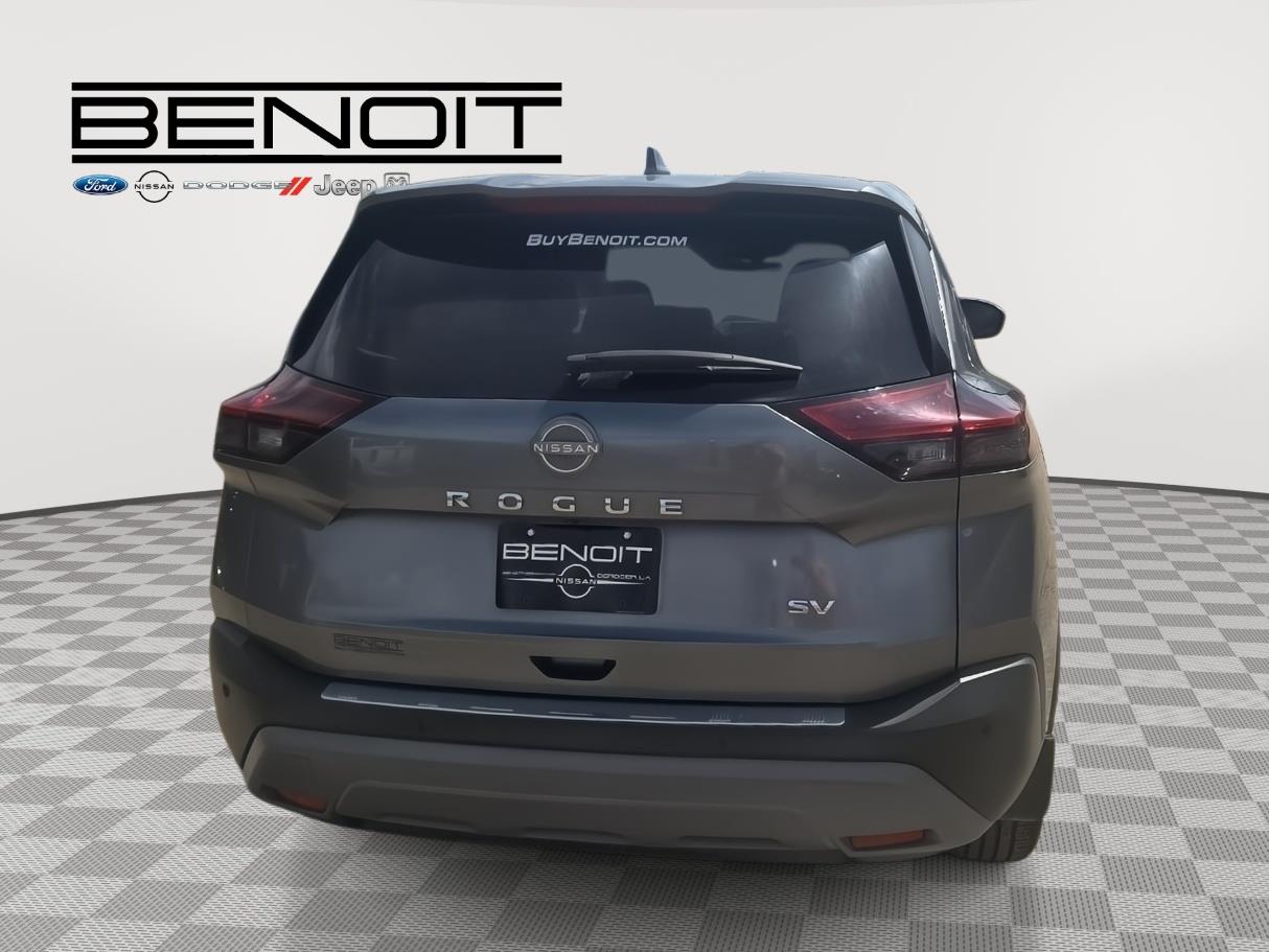 2023 Nissan Rogue SV photo 6