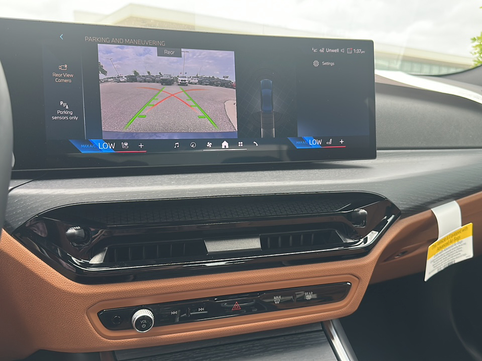 2025 Bmw 330i photo 7
