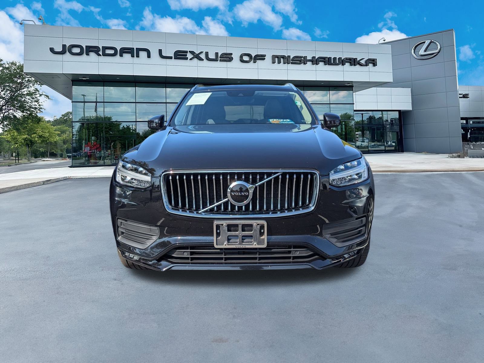 2020 Volvo XC90 T5 Momentum photo 3
