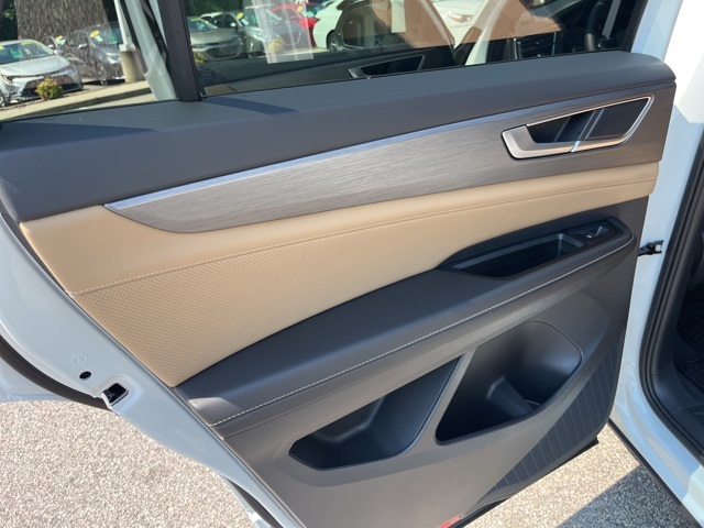 2025 Volkswagen Atlas Cross Sport SE photo 8