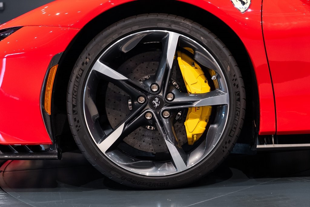 2023 Ferrari SF90 Spider Base photo 13
