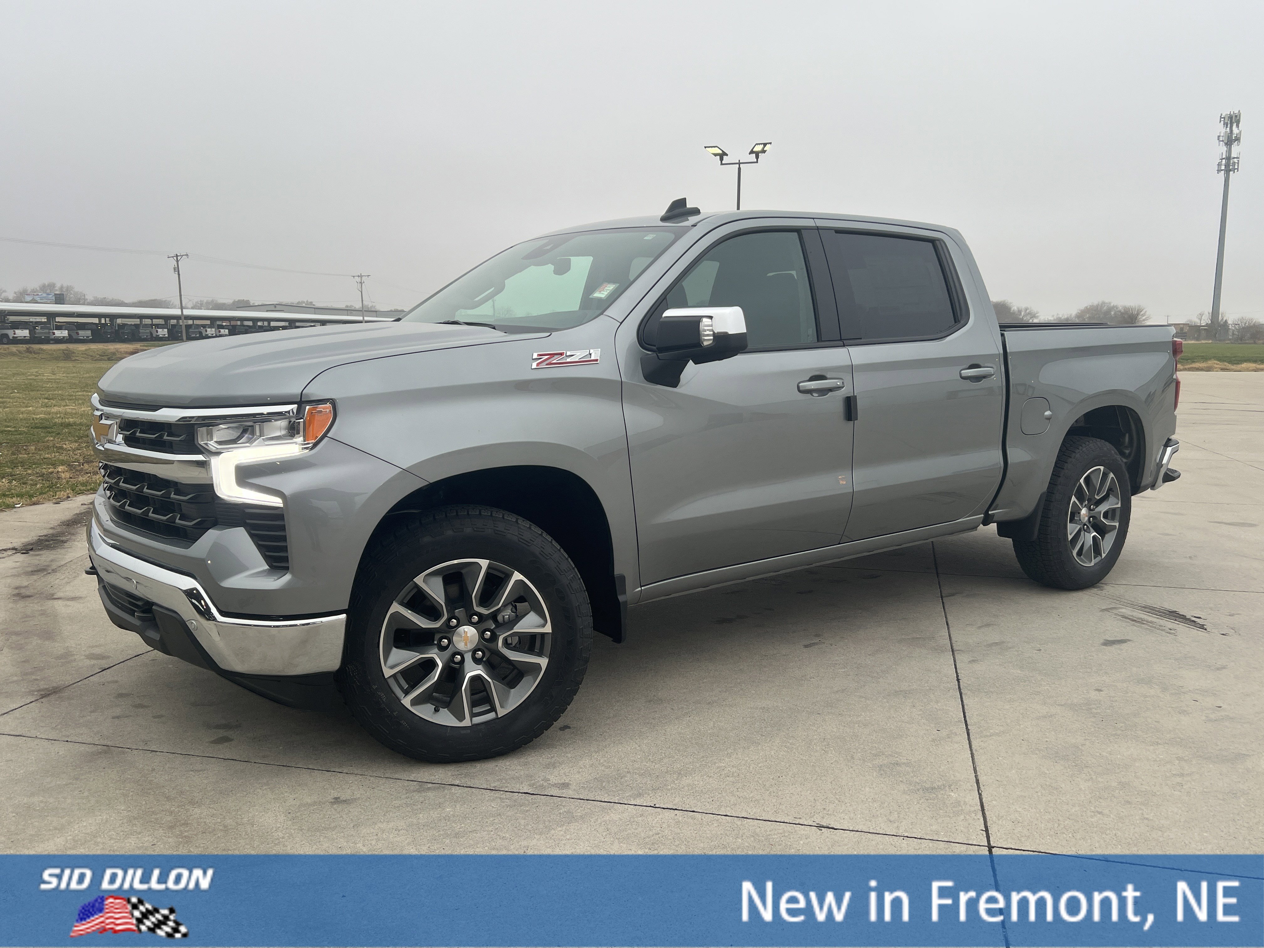 2026 Chevrolet Silverado 1500 LT's photo