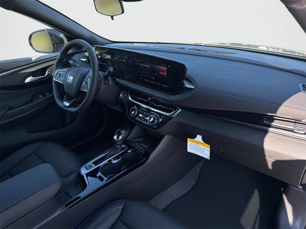 2025 Buick Envista ST photo 18