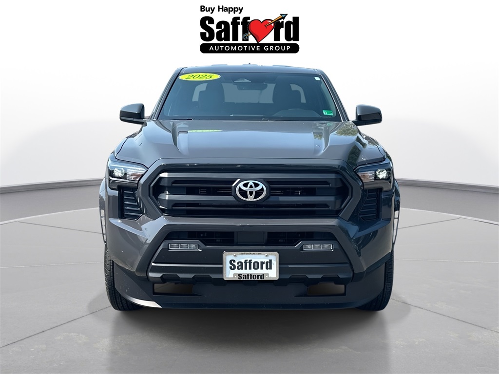 2025 Toyota Tacoma SR5 photo 7