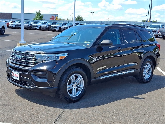 2021 Ford Explorer XLT photo 3