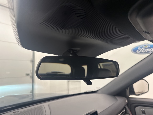 2025 Ford Explorer ST-Line photo 23