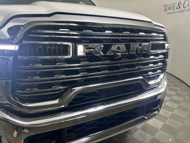 2025 Ram 2500 Limited photo 5