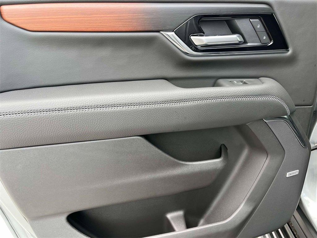 2025 Gmc Yukon XL Denali photo 15