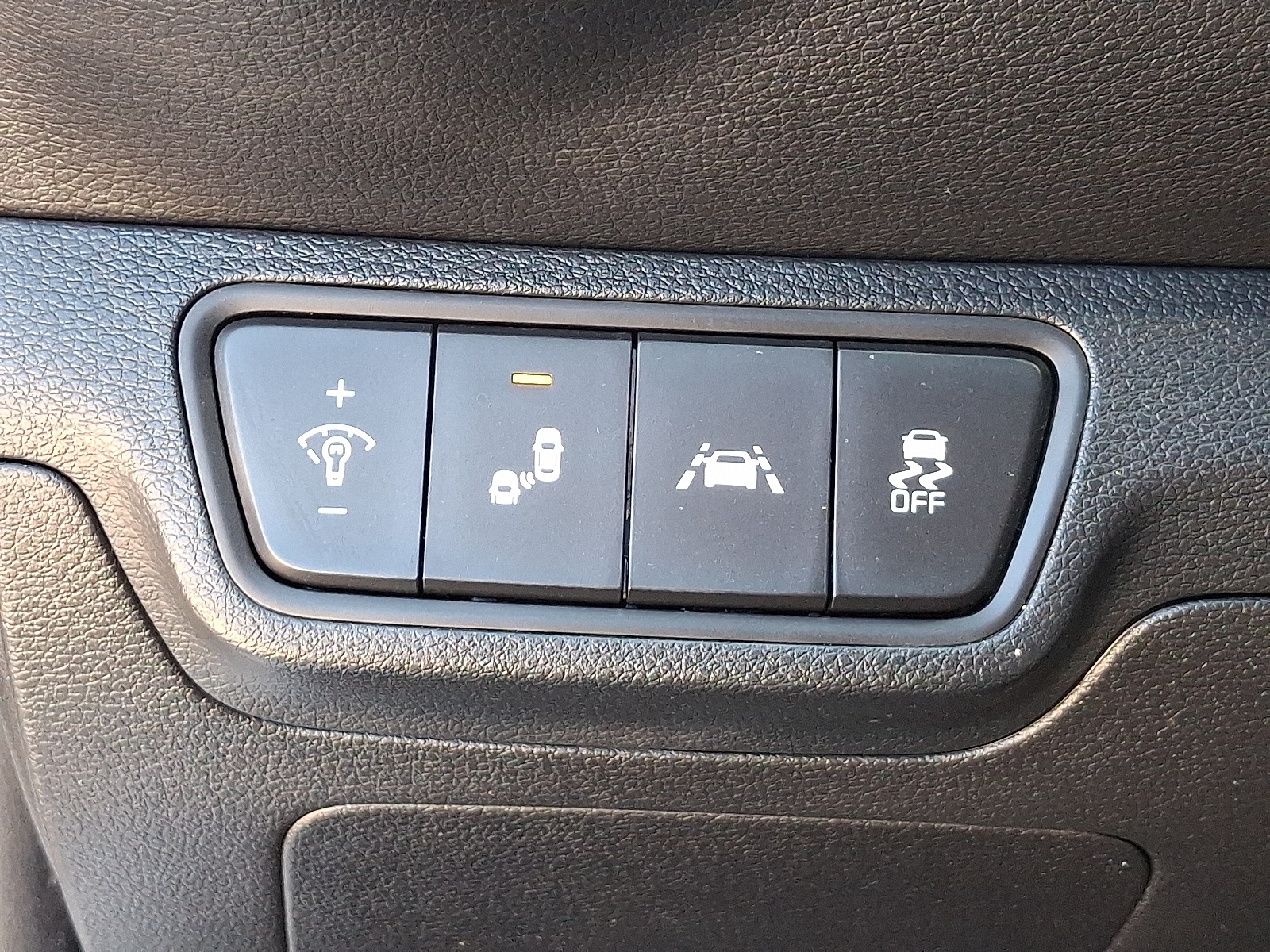 2021 Kia Forte GT-Line photo 25