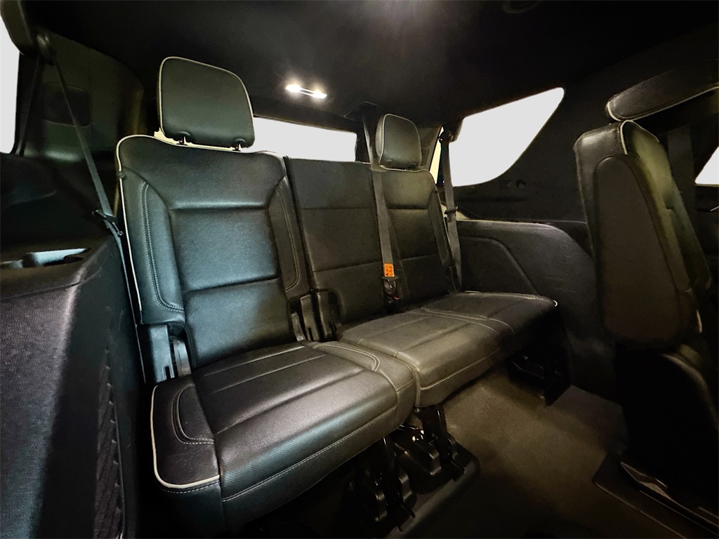 2023 Gmc Yukon SLT photo 40