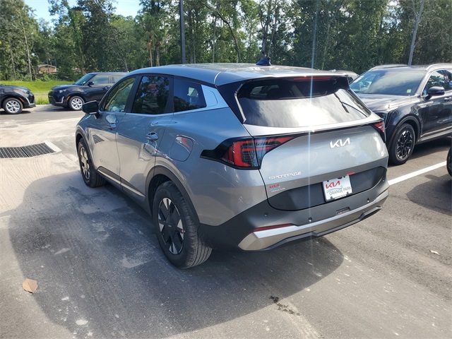 2026 Kia Sportage Hybrid LX photo 2