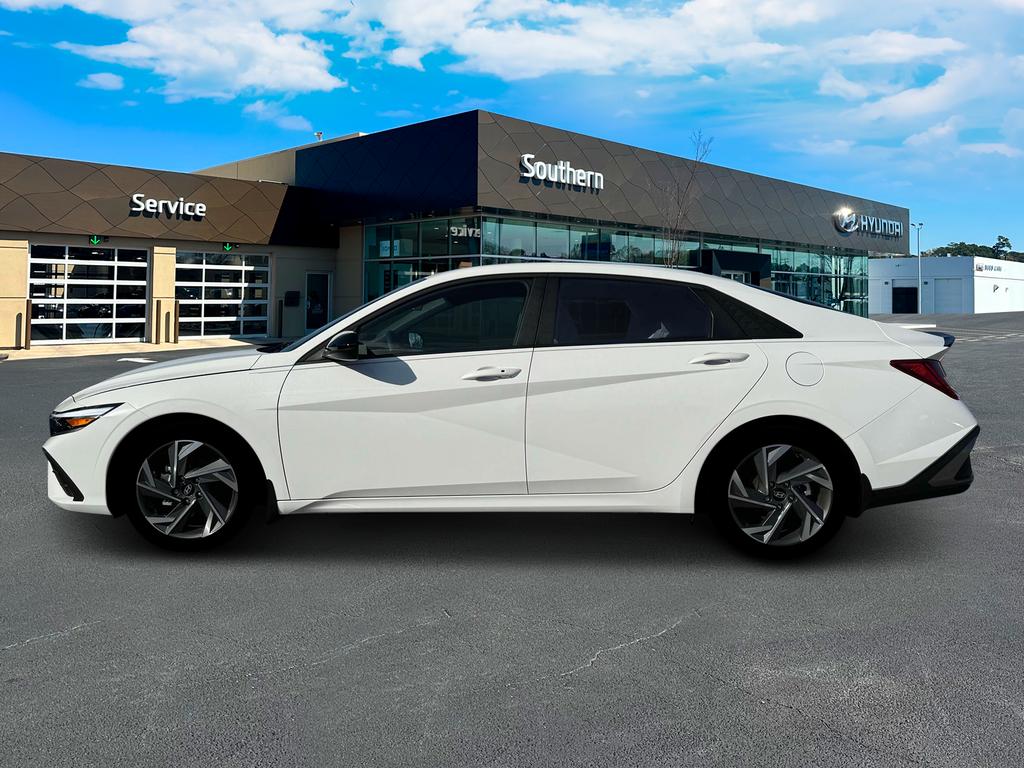 2025 Hyundai Elantra Hybrid SEL Sport photo 2