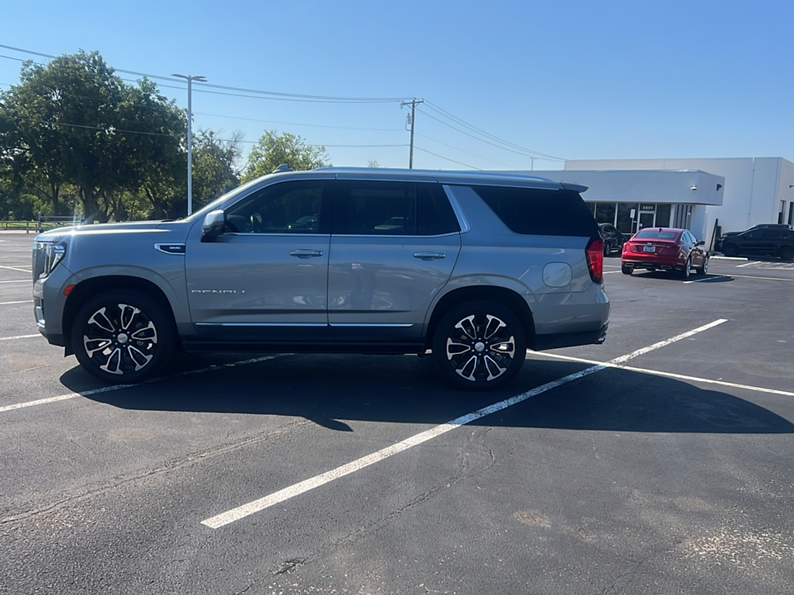 2024 Gmc Yukon Denali photo 4