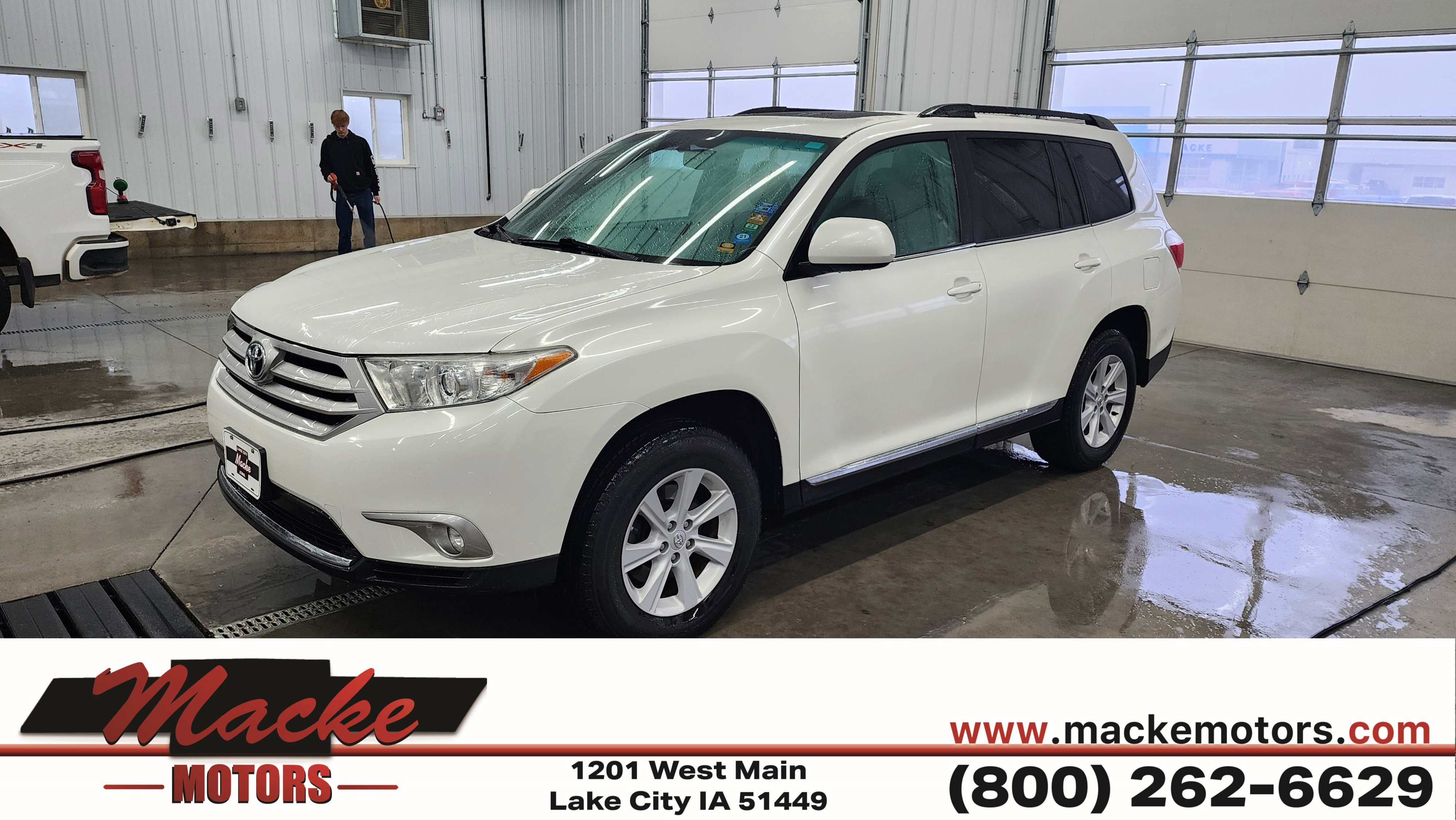 2012 Toyota Highlander SE