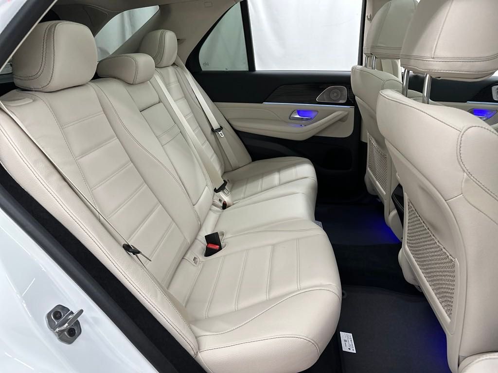 2025 Mercedes Benz GLE 450 4MATIC photo 19