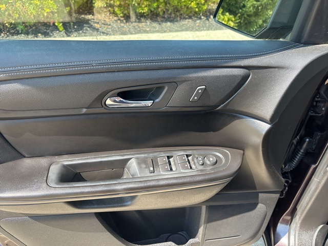 2015 Gmc Acadia SLE photo 11