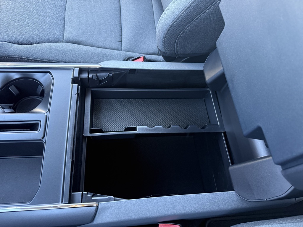 2025 Ford F-150 XLT photo 44