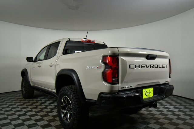 2026 Chevrolet Colorado ZR2 photo 12