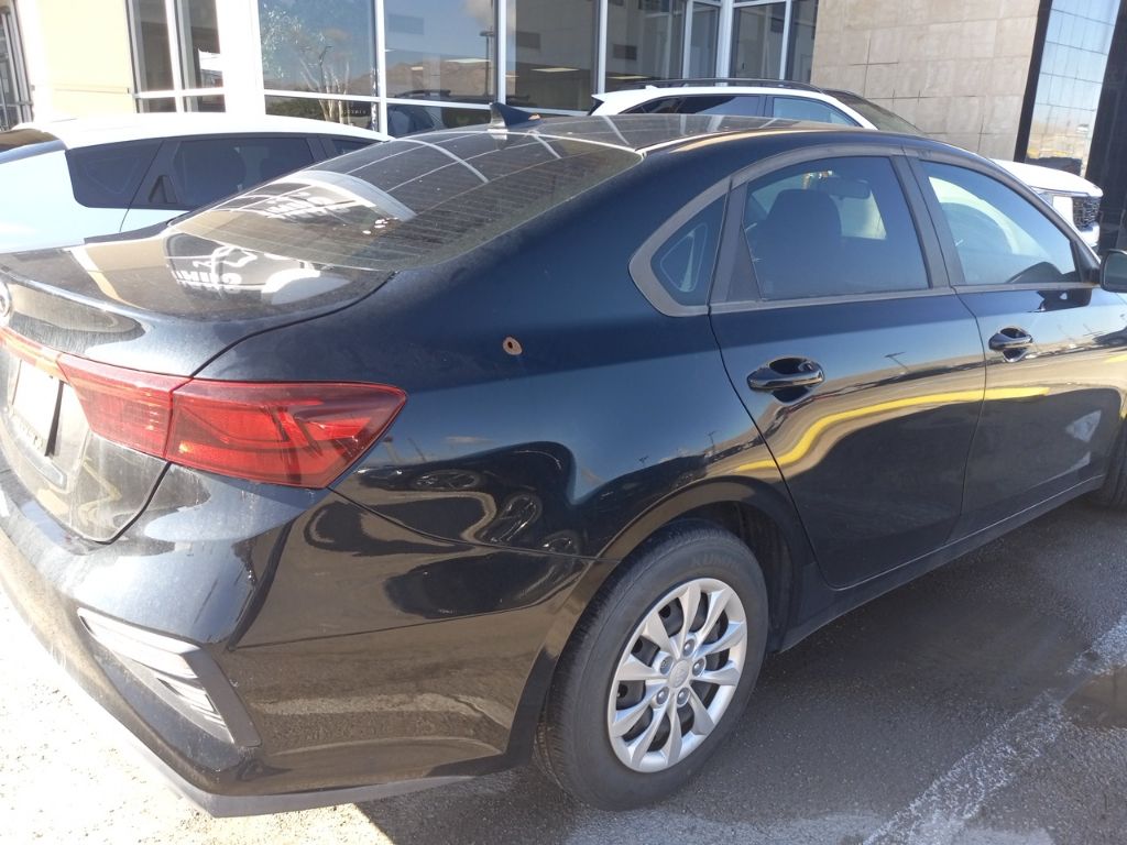 2020 Kia Forte FE photo 18