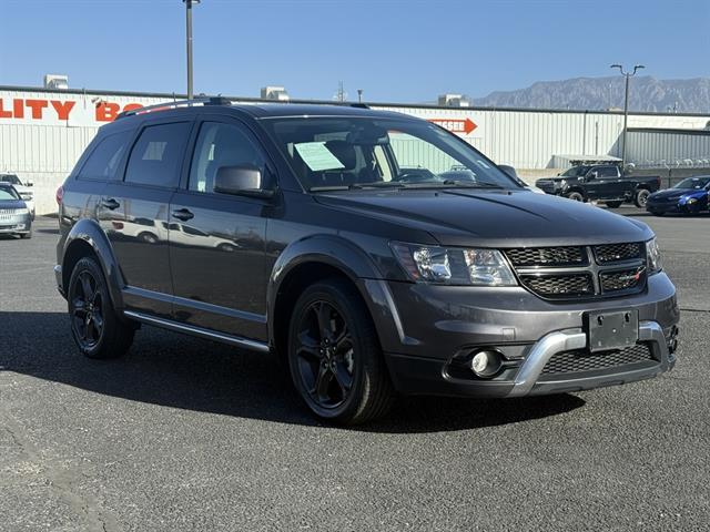 2020 Dodge Journey Crossroad's photo