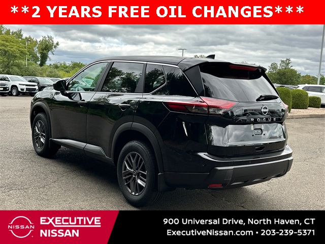 2025 Nissan Rogue S photo 4