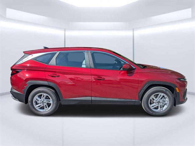 2025 Hyundai Tucson SE photo 2