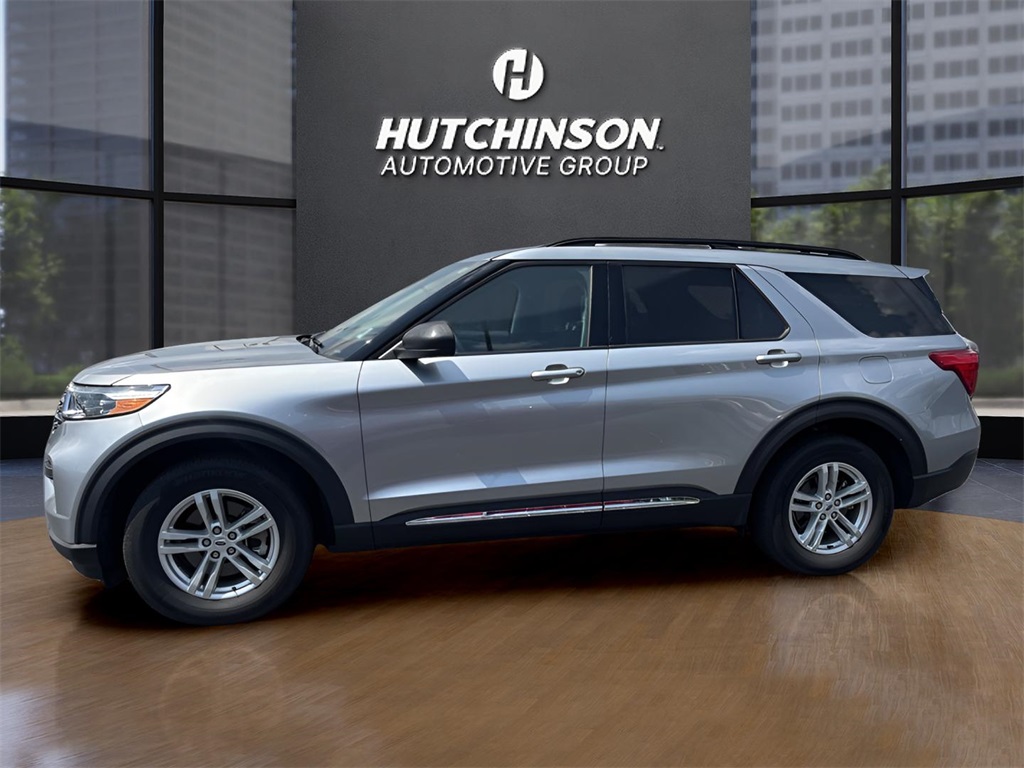 2023 Ford Explorer XLT photo 4