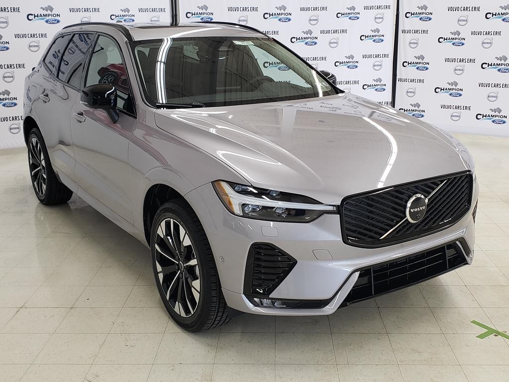 2026 Volvo XC60 Plus's photo