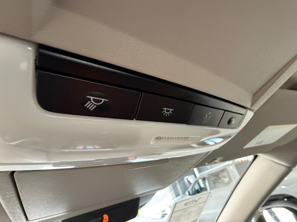 2023 Nissan Rogue S photo 25