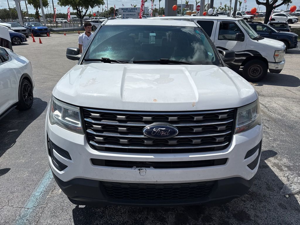2017 Ford Explorer Base photo 4