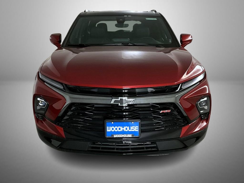 2025 Chevrolet Blazer RS photo 2