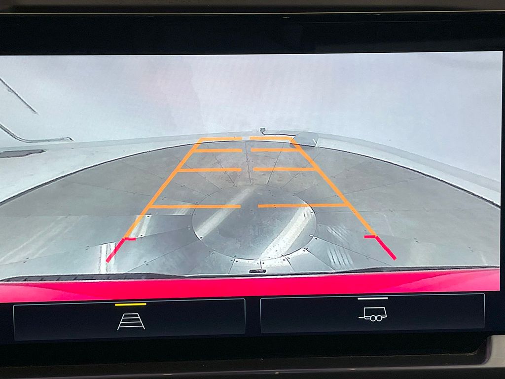 2024 Chevrolet Silverado 1500 LT photo 3