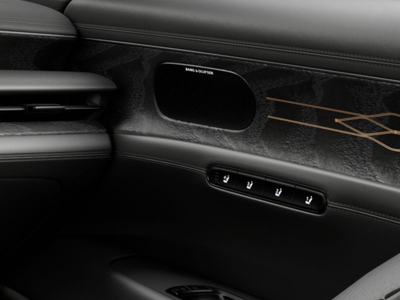 2026 Genesis G90 3.5T E-Supercharger photo 24