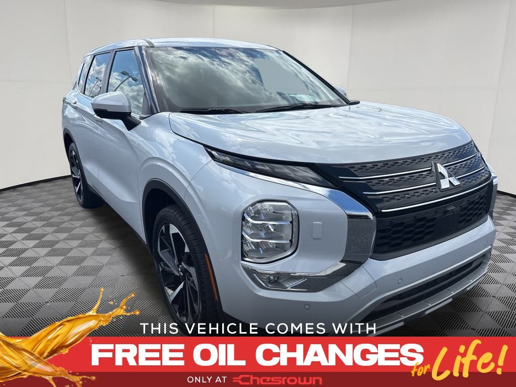 2023 Mitsubishi Outlander SE photo 25
