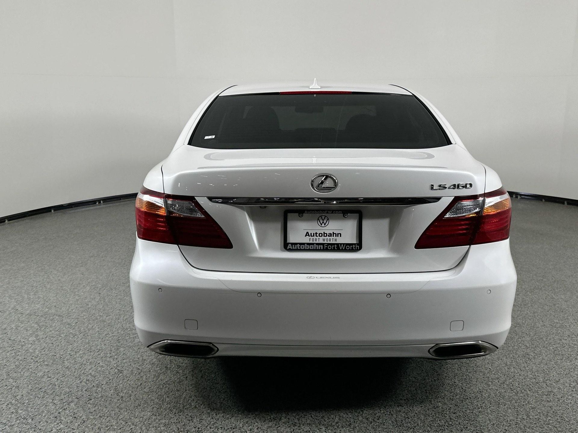 2012 Lexus LS 460 photo 4