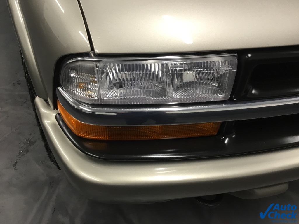 2000 Chevrolet S-10 Pickup photo 19