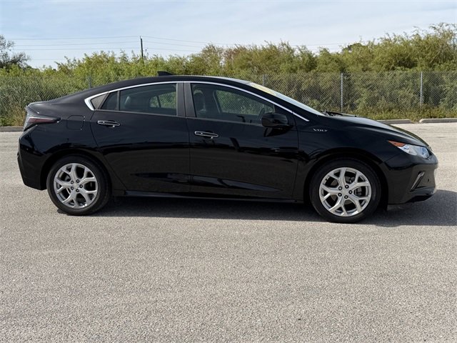 2019 Chevrolet Volt Premier photo 4