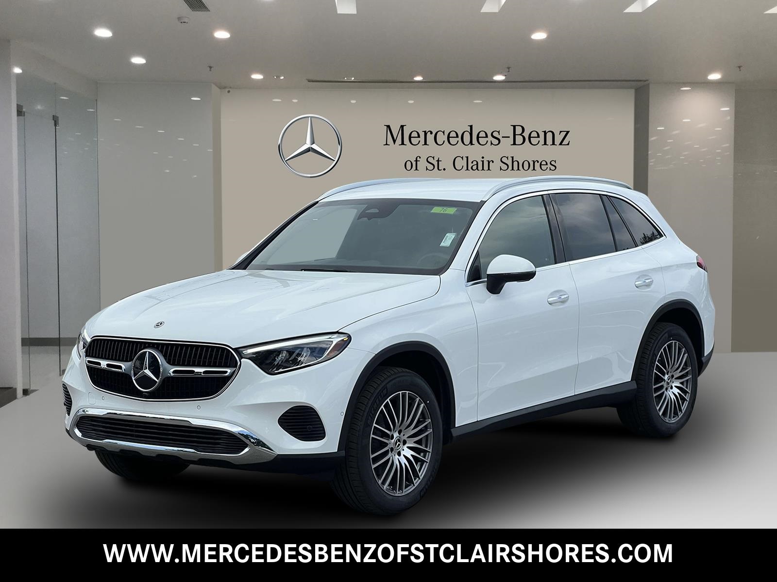 2025 Mercedes-Benz GLC Base's photo