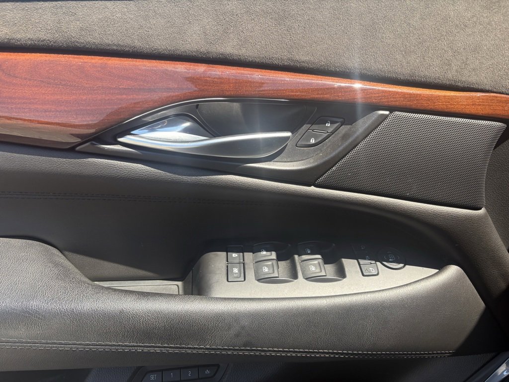 2015 Cadillac Escalade Premium photo 10