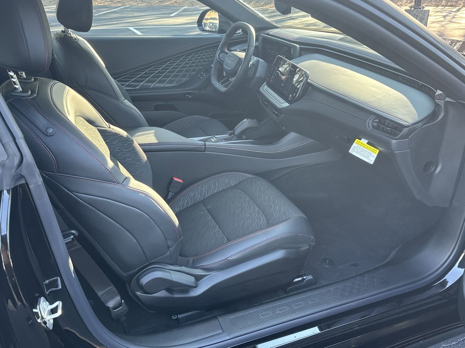 2025 Dodge Charger R/T photo 15